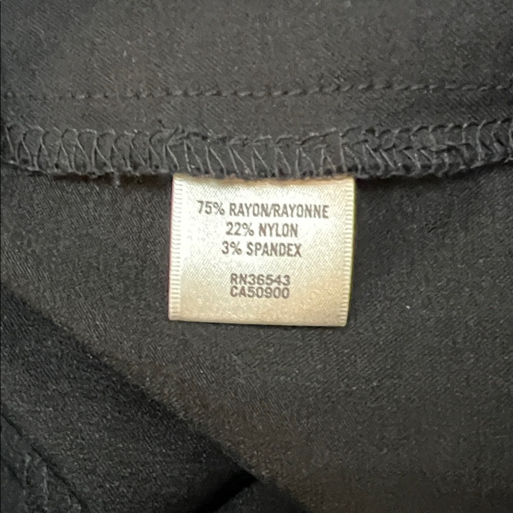 Women’s Van Heusen Black Slim Fit Stretch Pull-On Pants - Picture 8 of 9